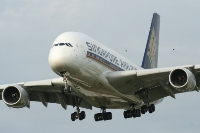 Airbus A380-800 (9V-SKC)