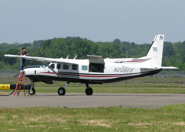 Cessna Caravan (N208EK) - Taking on some fuel at the Natchitoches,Louisiana Regional airport.