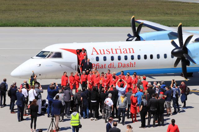 de Havilland Dash 8-400 (OE-LGI) - Austrian Dash 8 Farewell event at Innsbruck