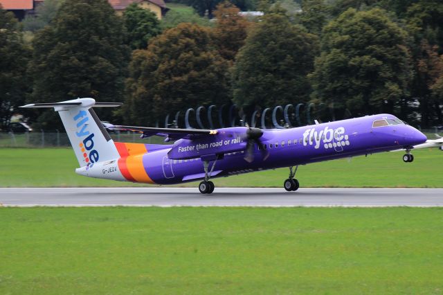 de Havilland Dash 8-400 (G-JEDV)