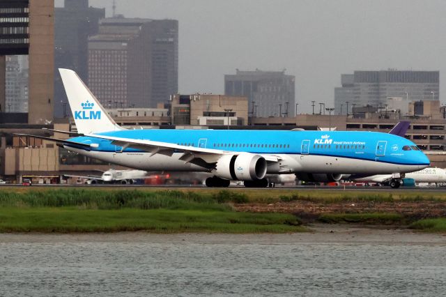 Boeing 787-9 Dreamliner (PH-BHM)