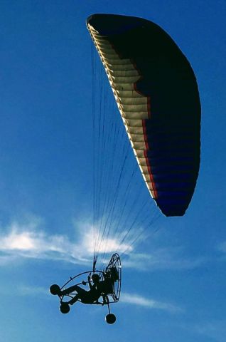 N7793 — - When you 1st kiss the sky.