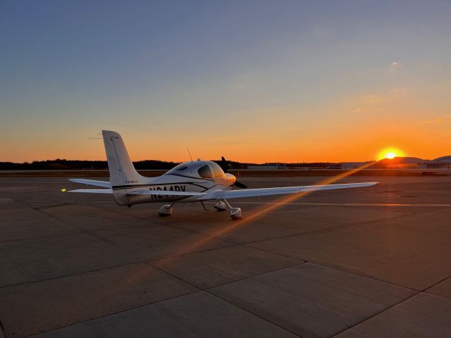 N244PV — - Evening flight to PIT