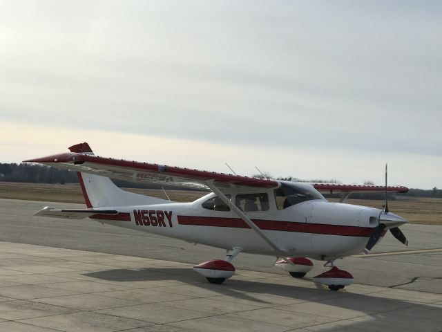 Cessna Skylane (N55RY)