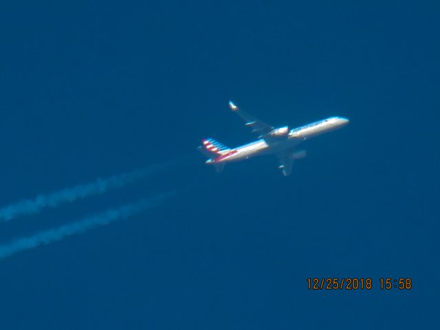 Boeing 757-200 (N194AA)