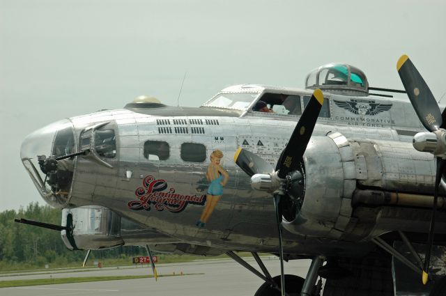 Boeing B-17 Flying Fortress (N9323Z) - The Commemorative Air Forces Boeing B-17G Flying Fortress "Sentimental Journey" on display at Peterborough Airport (CYPQ) on July 10, 2017.