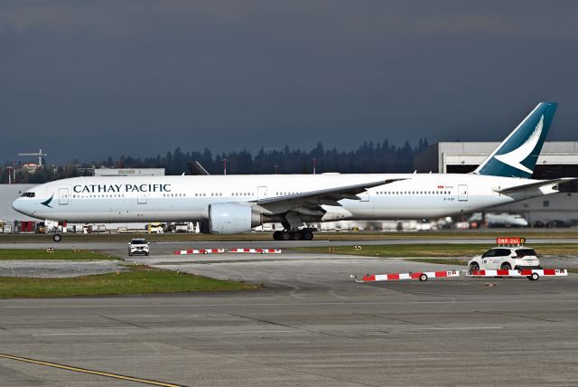 BOEING 777-300ER (B-KQP)