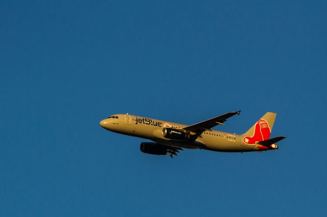 Airbus A320 (N605JB) - Jet Blue in Red Sox livery departing Long Beach airport on 11-1-2013