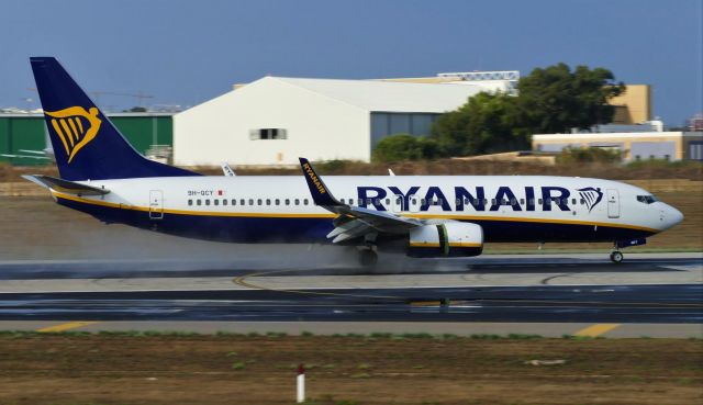 Boeing 737-800 (9H-QCY) - On landing RWY31 in a heavy rain