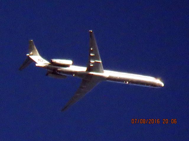 McDonnell Douglas MD-83 (N434AA)