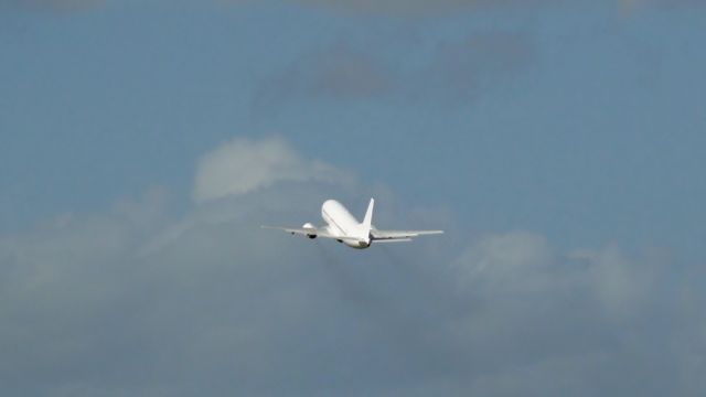 BOEING 737-300 (ZK-SLA) - ON004 09:28 12/12/12