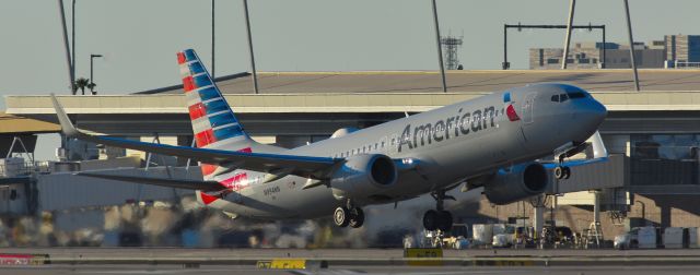 Boeing 737-800 (N994NN) - phoenix sky harbor international airport 18OCT22