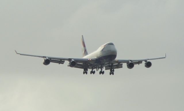 Boeing 747-400 (G-CIVE)