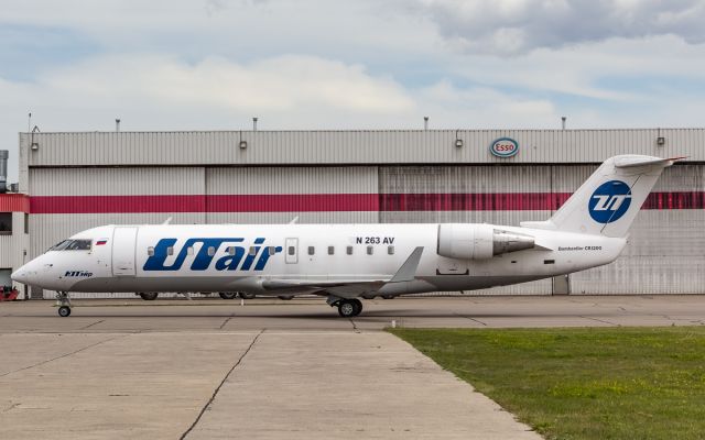 Canadair Regional Jet CRJ-200 (N263AV)