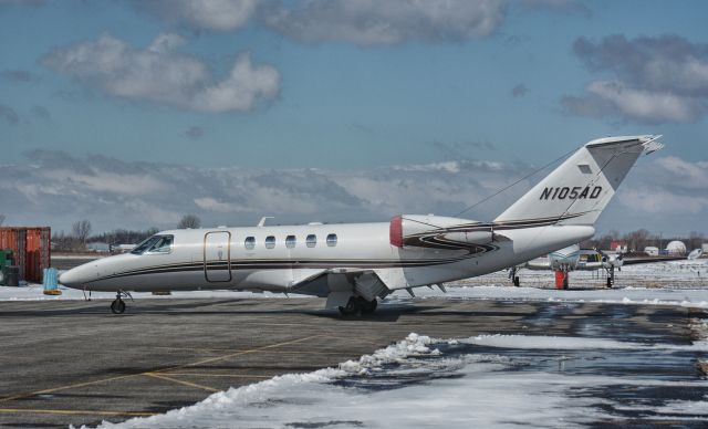 Cessna Citation CJ4 (N105AD) - In transit in CYHU.