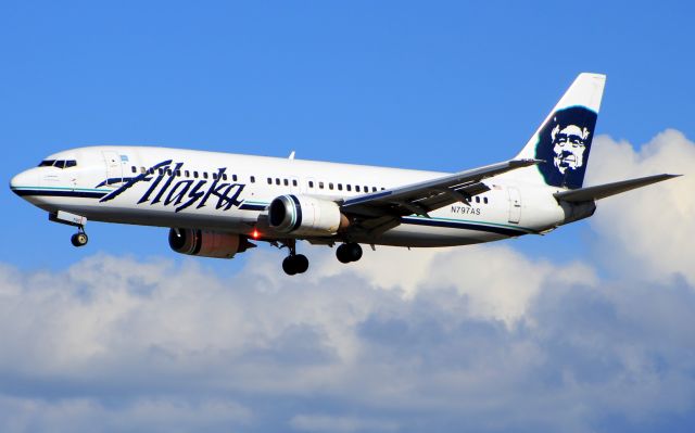 BOEING 737-400 (N797AS)