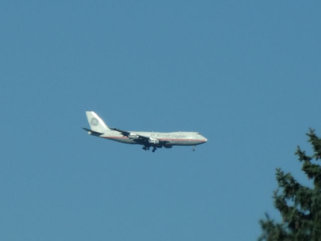 BOEING 747-100 (N747GE)