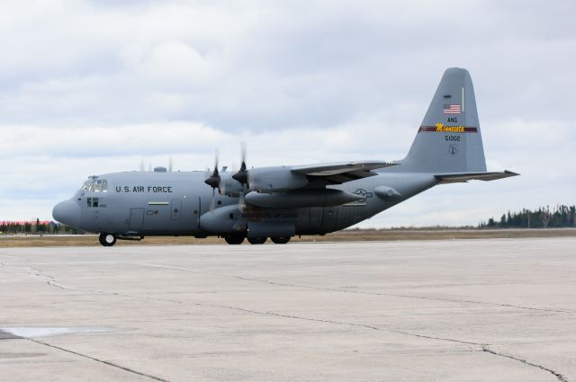 Lockheed C-130 Hercules (N51002)