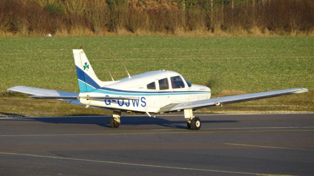 Piper Cherokee (G-OJWS)