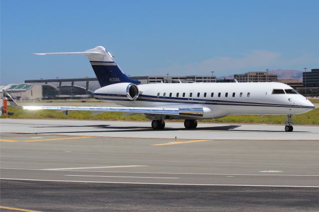 Bombardier Global Express (N120AK)