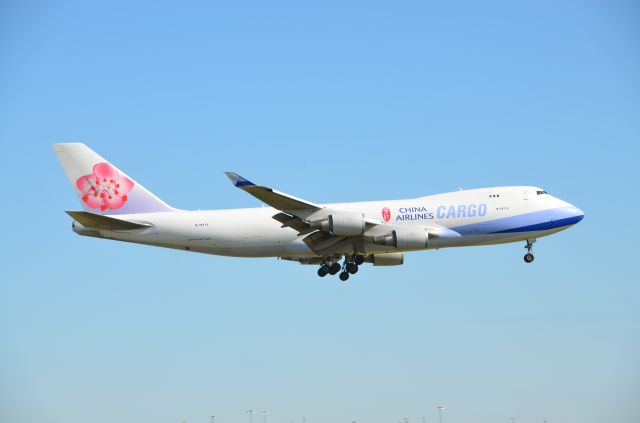 Boeing 747-200 (B-18712)