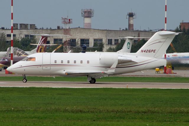 Canadair Challenger (N426PE)