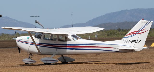 Cessna Skyhawk (VH-PLV)