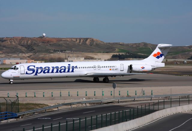 McDonnell Douglas MD-82 (EC-HFT)