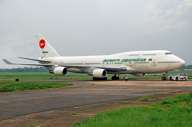 Boeing 747-400 (TF-AMY) - 21st Oct., 2011