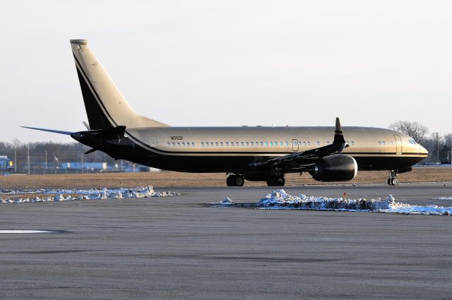 Boeing 737 MAX 8 (N702F) - She will be flying any day now, first time in a couple of years since she got here. She is gorgeous. First half way decent shot of her away from the  hangar and ramp clutter, with just a tad amount of light on her beautiful Gold & Brown color scheme.