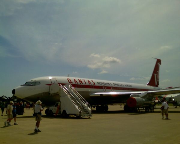 Boeing 707-100 (N707JT) - John Travoltas 707 at EAA Airventure 2008.