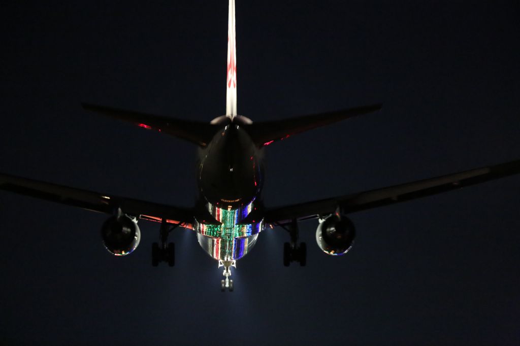 BOEING 767-300 (JA8975) - 16 September 2015:HND-HKD.