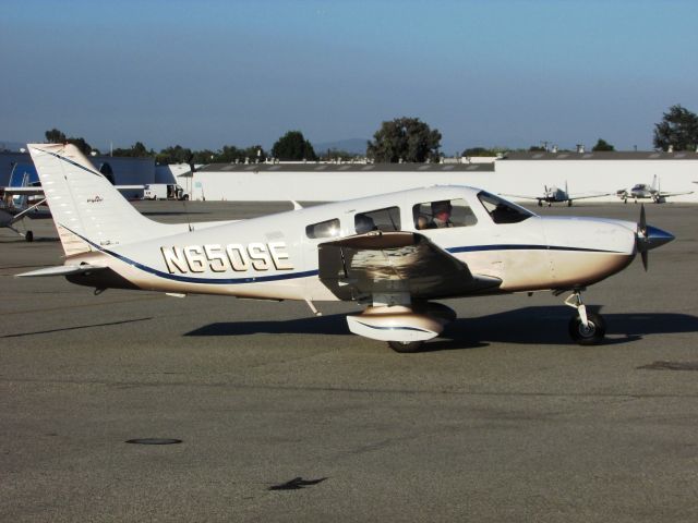 Piper Cherokee (N650SE) - Parked at Fullerton