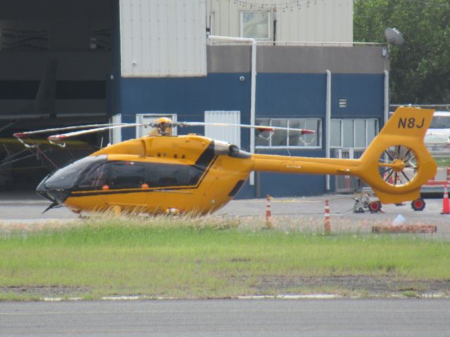 KAWASAKI EC-145 (N8J)