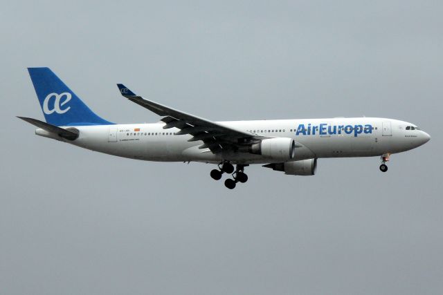 Airbus A330-200 (EC-JZL) -  Europa 31 arriving in Boston its inaugural flight from Madrid