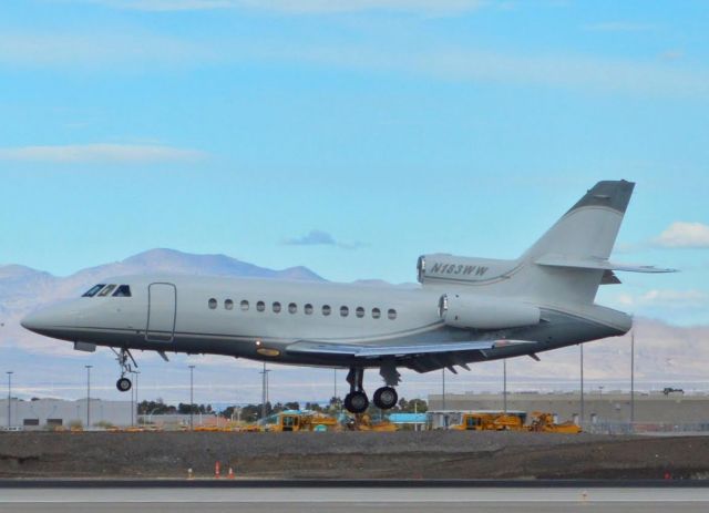 Dassault Falcon 900 (N183WW)