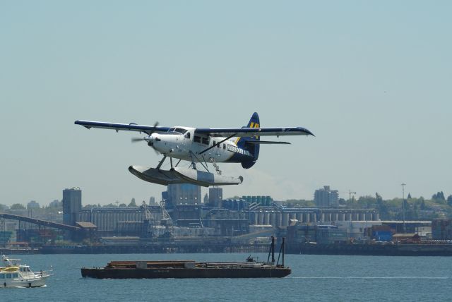 De Havilland Canada DHC-3 Otter (C-FHAD)