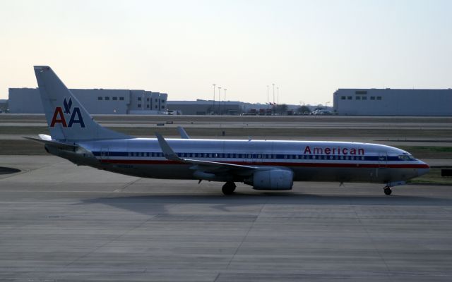 Boeing 737-800 (N936AN) - 05-Mar-09