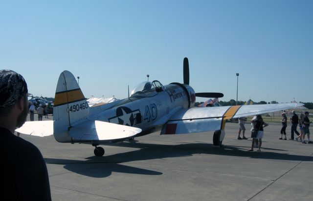 REPUBLIC Thunderbolt (N9246B) - 1944 P-47D (49-0460) Thunderbolt