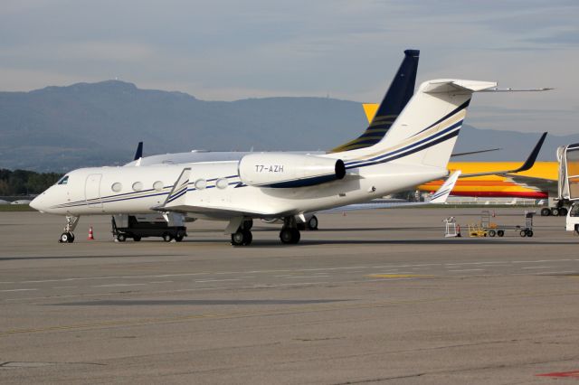Gulfstream Aerospace Gulfstream IV (T7-AZH)