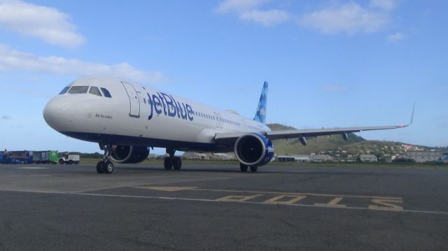 Airbus A321neo (N2039J)