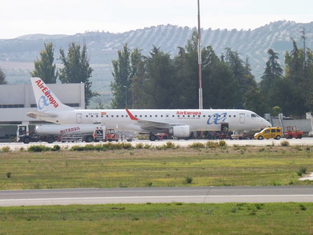 Embraer ERJ-190 (EC-LCQ)