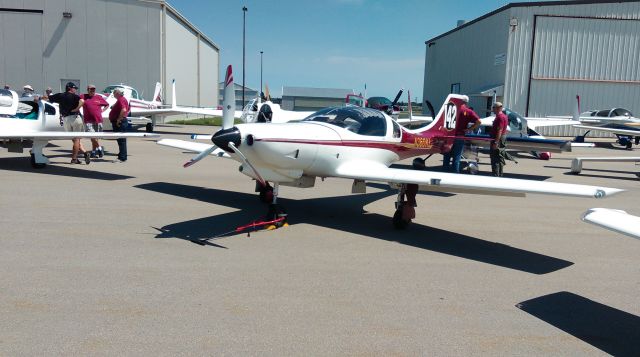 PAI Lancair 320 (N360KL) - Airventure Cup Race 2016.  intermediate stop at KOWA for WX at Finish Line