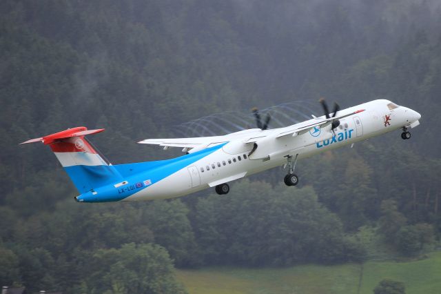 de Havilland Dash 8-400 (LX-LQI)