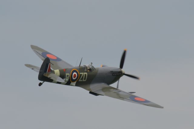 SUPERMARINE Spitfire (G-ASJV)