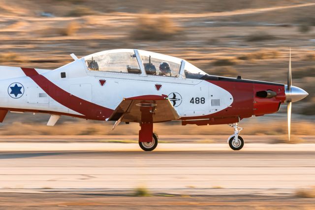 Raytheon Texan 2 (0488)