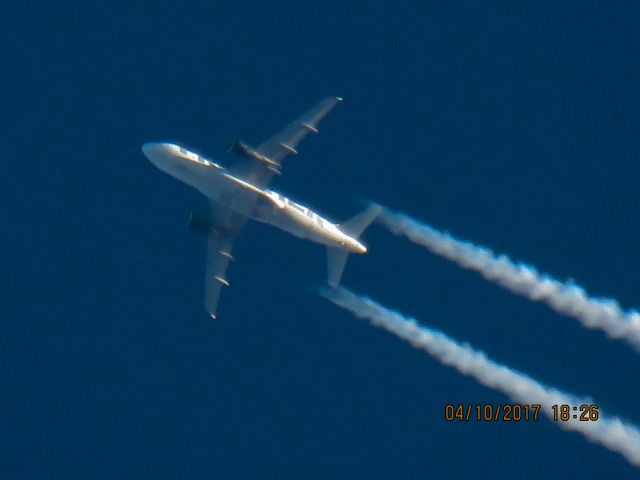 Airbus A319 (N922FR)