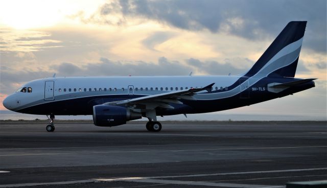 Airbus A319 (9H-TLS) - 13/06/2019 Aeroporto de Santa Maria - Açores