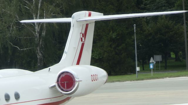 Gulfstream Aerospace Gulfstream G650 (0001)