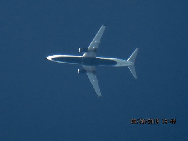 Boeing 737-900 (N830DN)